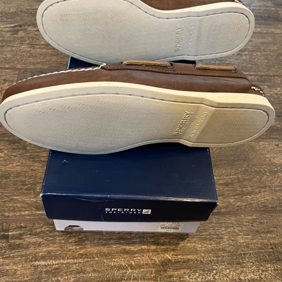 Sperry Men's Brown Boat Shoes - Picture 3 of 6